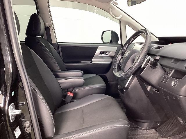 トヨタ ヴォクシー29枚目