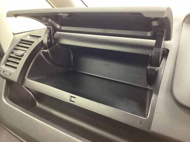 トヨタ ヴォクシー35枚目