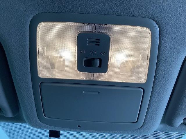 トヨタ ヴォクシー42枚目