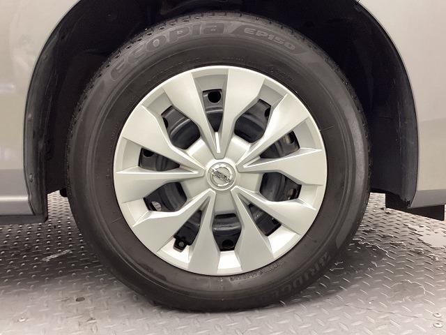 ニッサン セレナ6枚目