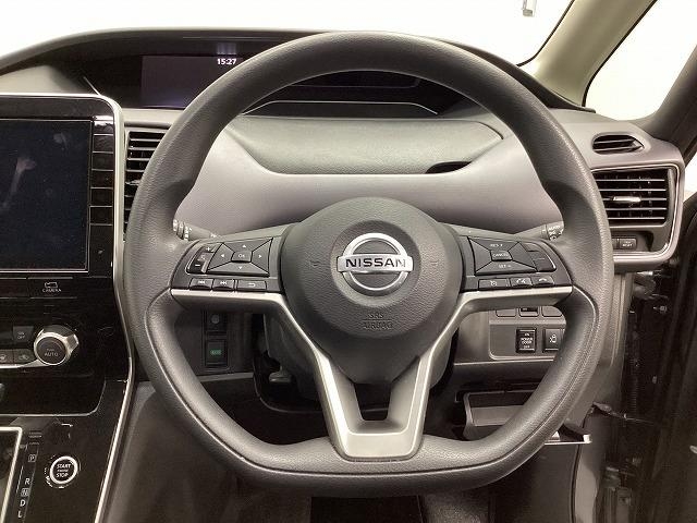 ニッサン セレナ26枚目