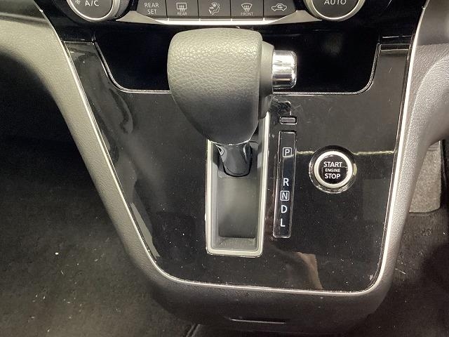 ニッサン セレナ33枚目