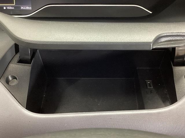 ニッサン セレナ39枚目