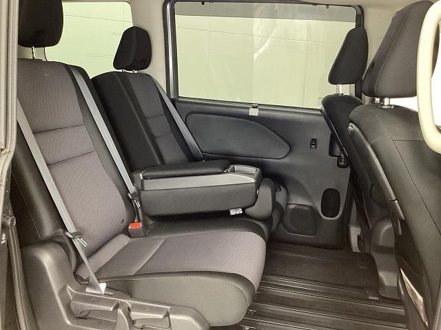 ニッサン セレナ48枚目