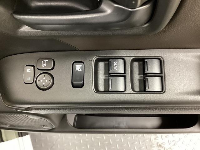 スズキ クロスビー21枚目