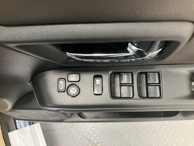 スズキ クロスビー12枚目