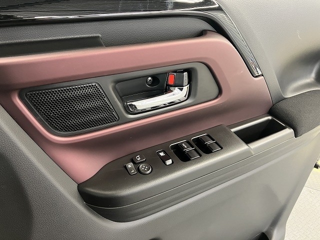 スズキ スペーシア26枚目