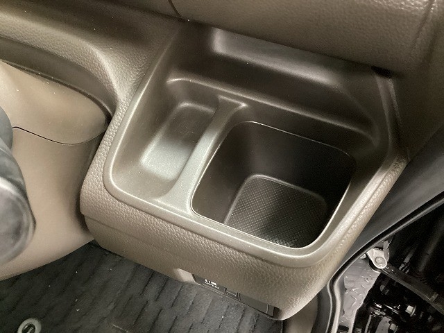 ホンダ N BOX32枚目