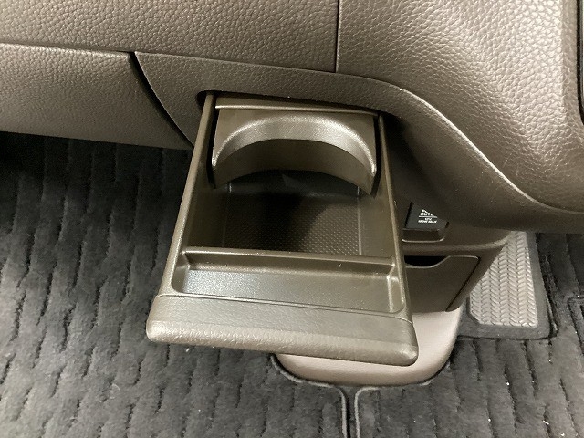 ホンダ N BOX42枚目