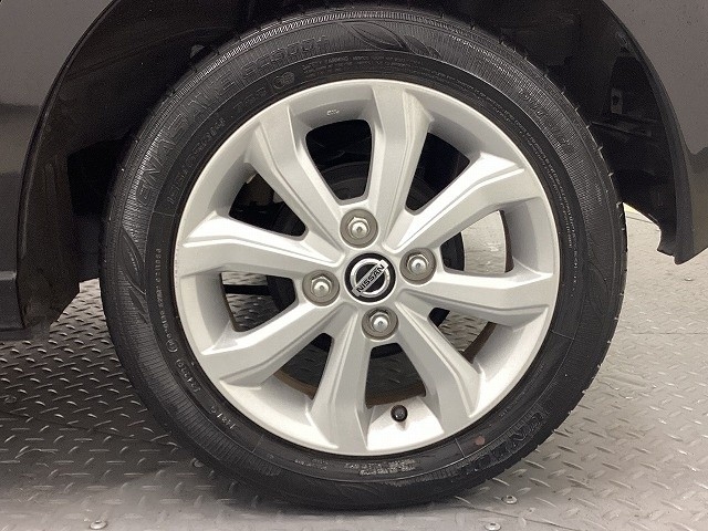 ニッサン デイズ9枚目