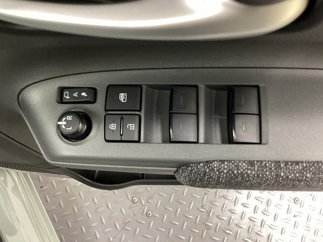 トヨタ シエンタ28枚目