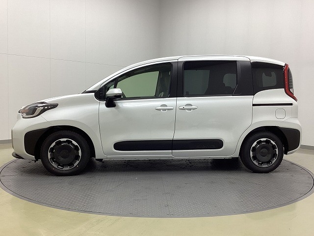 トヨタ シエンタ9枚目