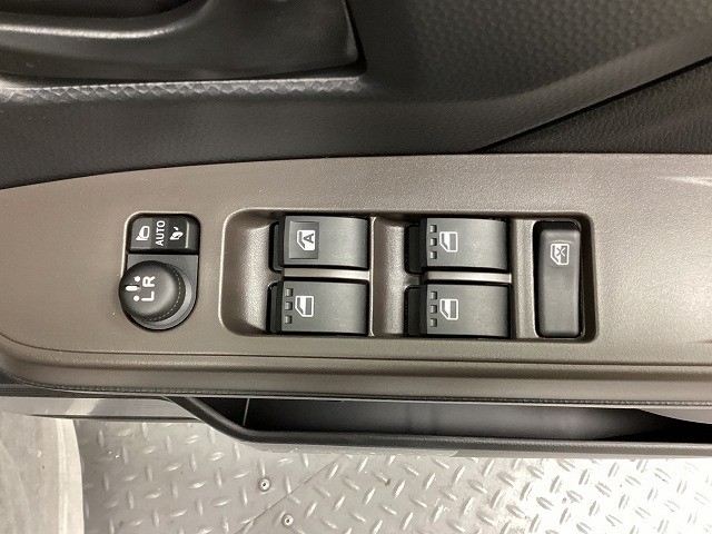 トヨタ ルーミー28枚目