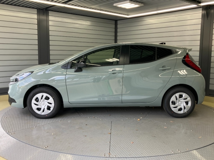 トヨタ アクア9枚目