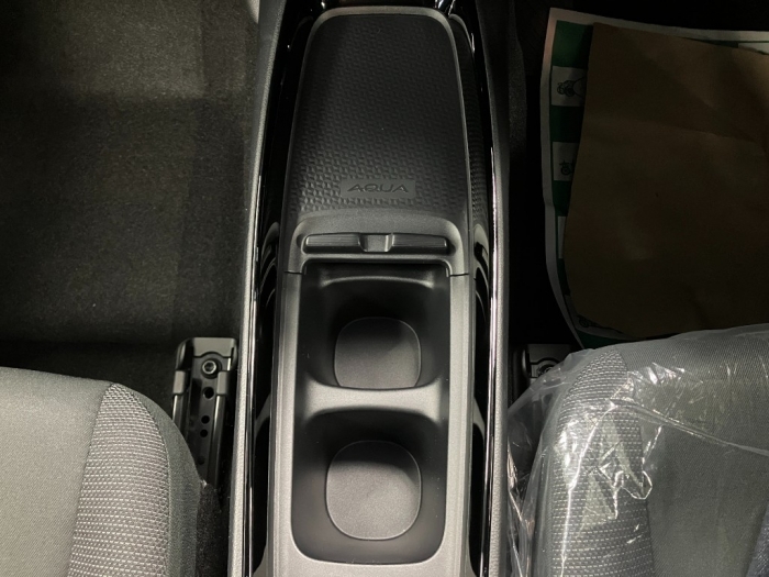 トヨタ アクア34枚目