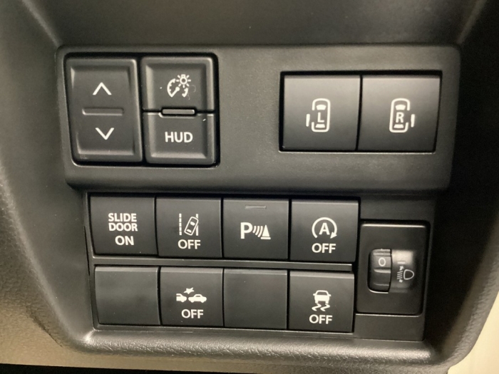 スズキ ソリオ32枚目