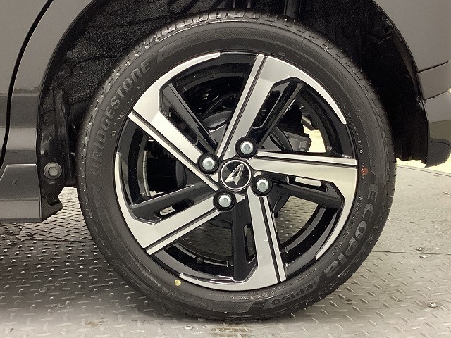 ダイハツ ムーヴ16枚目