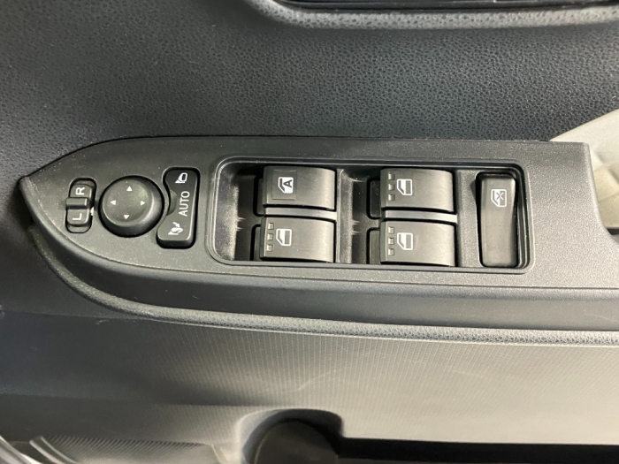 ダイハツ タント30枚目