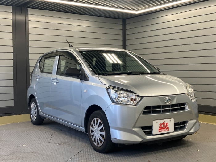 ダイハツ ミライース6枚目