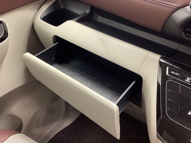 ニッサン ルークス51枚目