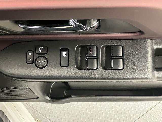 スズキ スペーシア24枚目