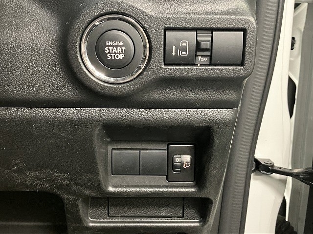 スズキ スペーシア26枚目