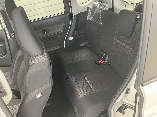 スズキ スペーシア9枚目