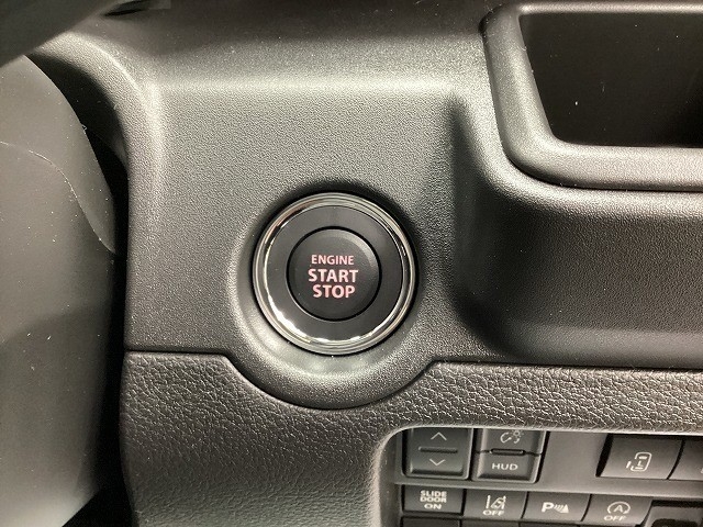 スズキ ソリオ32枚目