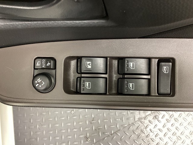 トヨタ ルーミー29枚目