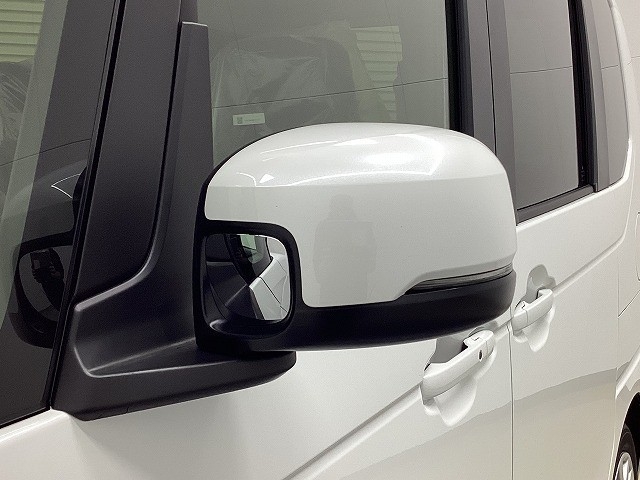 ホンダ Ｎ　ＢＯＸ19枚目