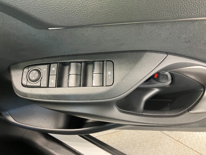 トヨタ ヤリスクロス31枚目