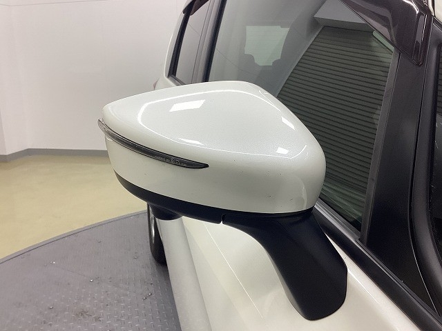 ニッサン ノート17枚目