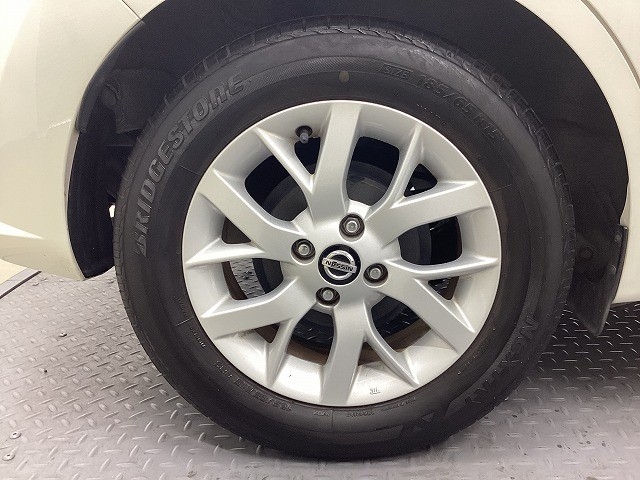 ニッサン ノート19枚目