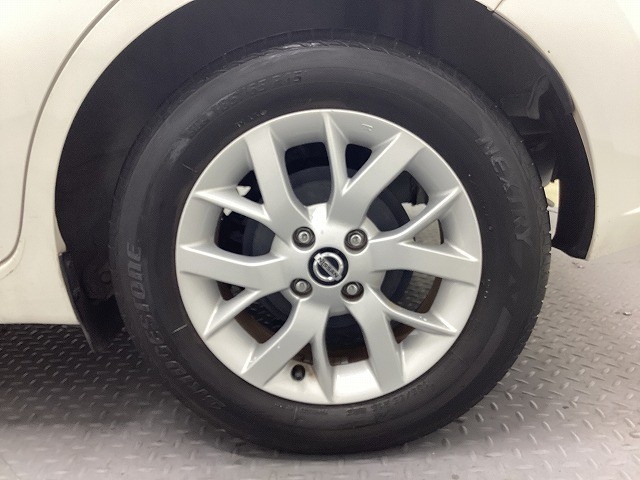 ニッサン ノート21枚目