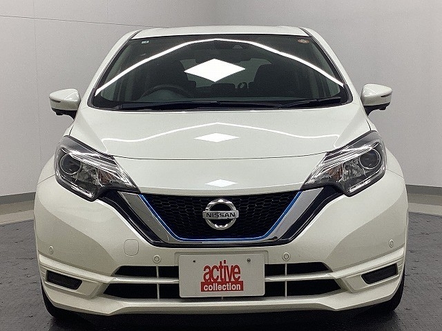 ニッサン ノート7枚目