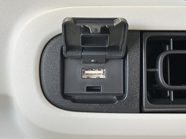 ダイハツ ムーヴキャンバス33枚目