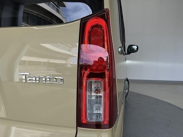 ダイハツ タント16枚目