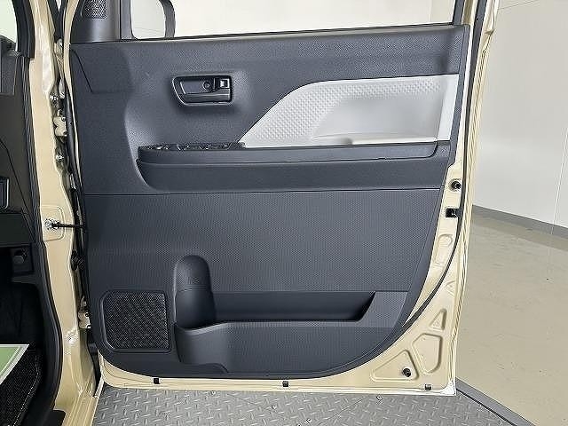 ダイハツ タント17枚目