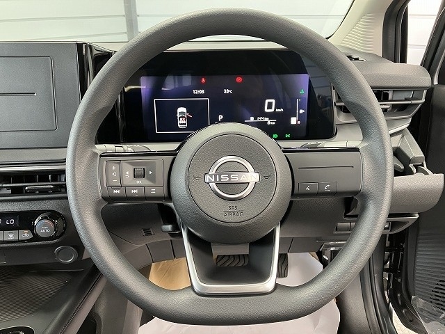 ニッサン ノート17枚目