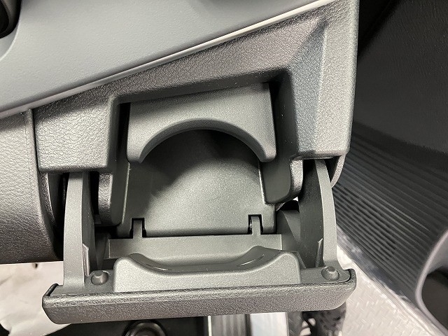 ニッサン ノート24枚目