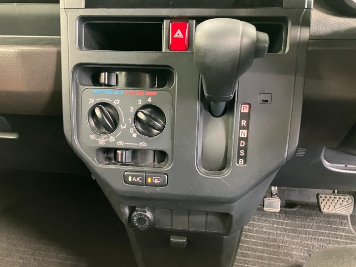 トヨタ ルーミー35枚目