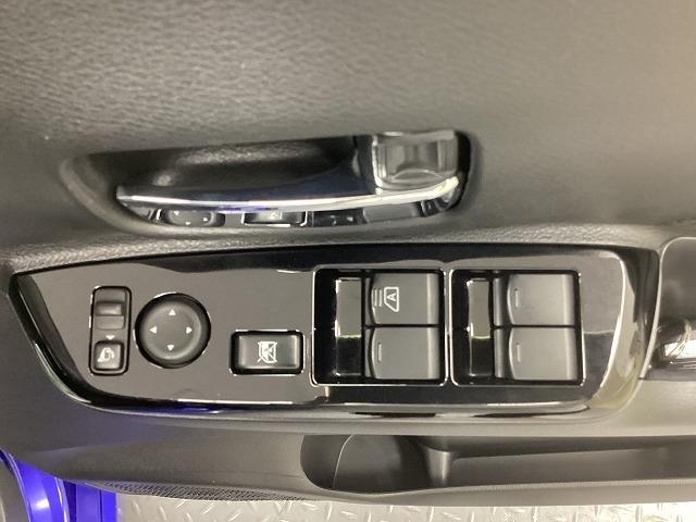 ニッサン ルークス24枚目