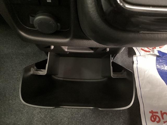 スズキ ソリオ36枚目