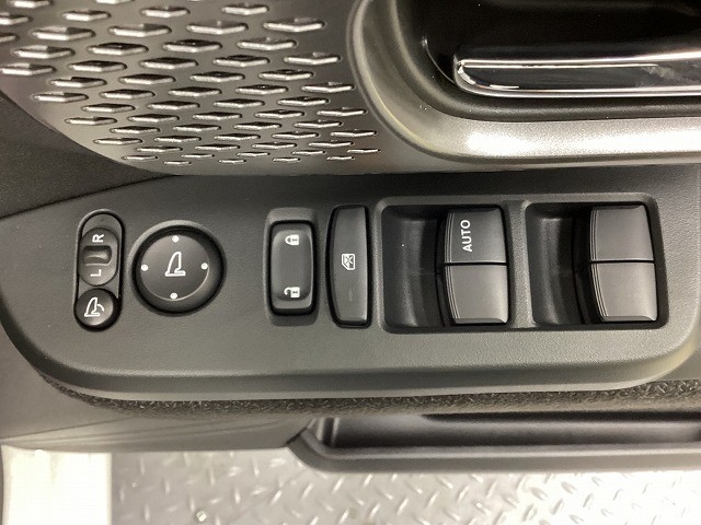 ホンダ Ｎ　ＢＯＸ28枚目
