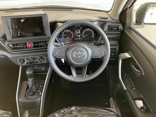 トヨタ ライズ6枚目