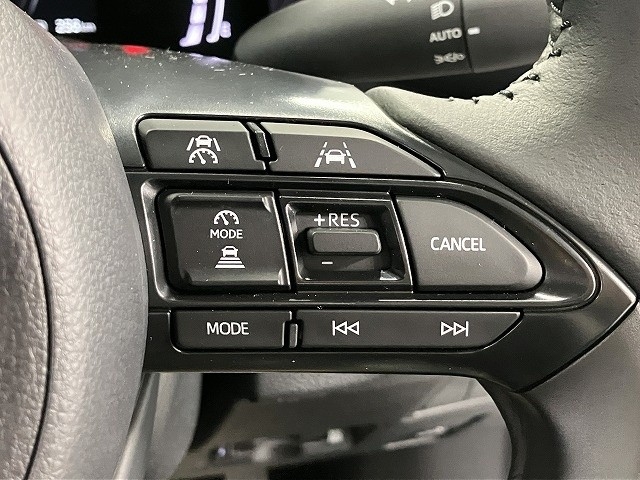 トヨタ ヤリスクロス13枚目