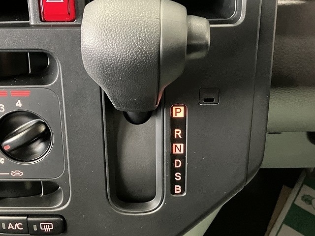 トヨタ ルーミー37枚目