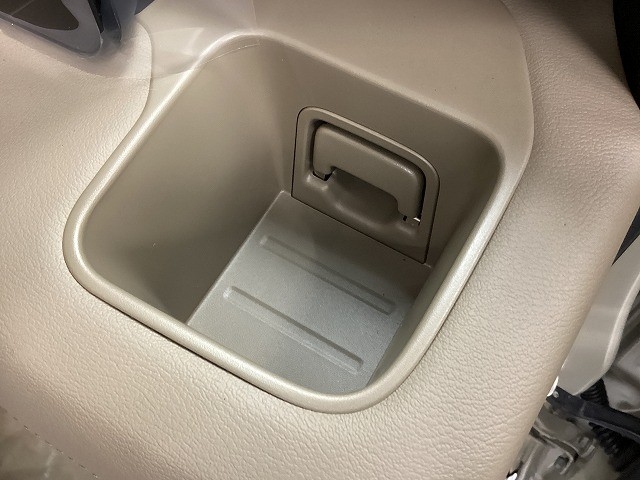 三菱 デリカミニ30枚目