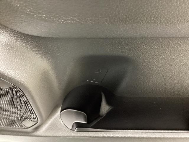 スズキ クロスビー22枚目