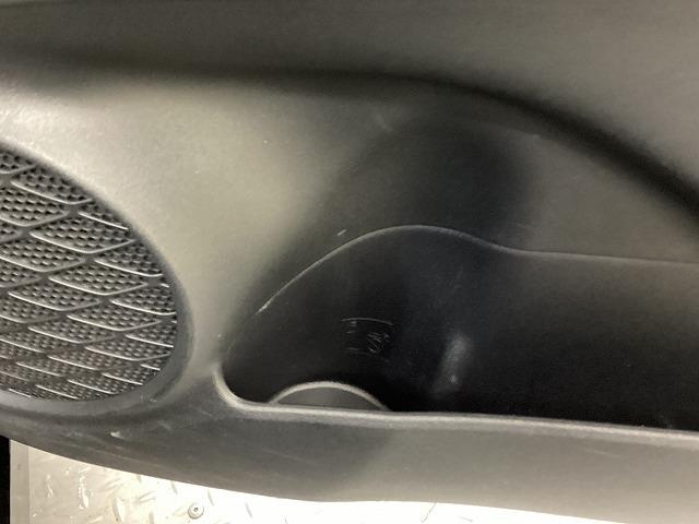 トヨタ プリウス22枚目